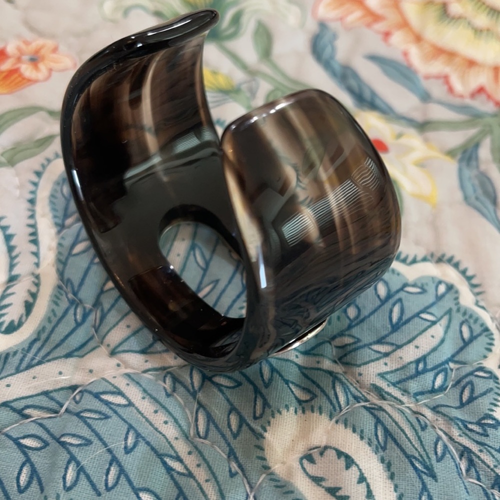 Coach Cuff - Picture 3 of 8